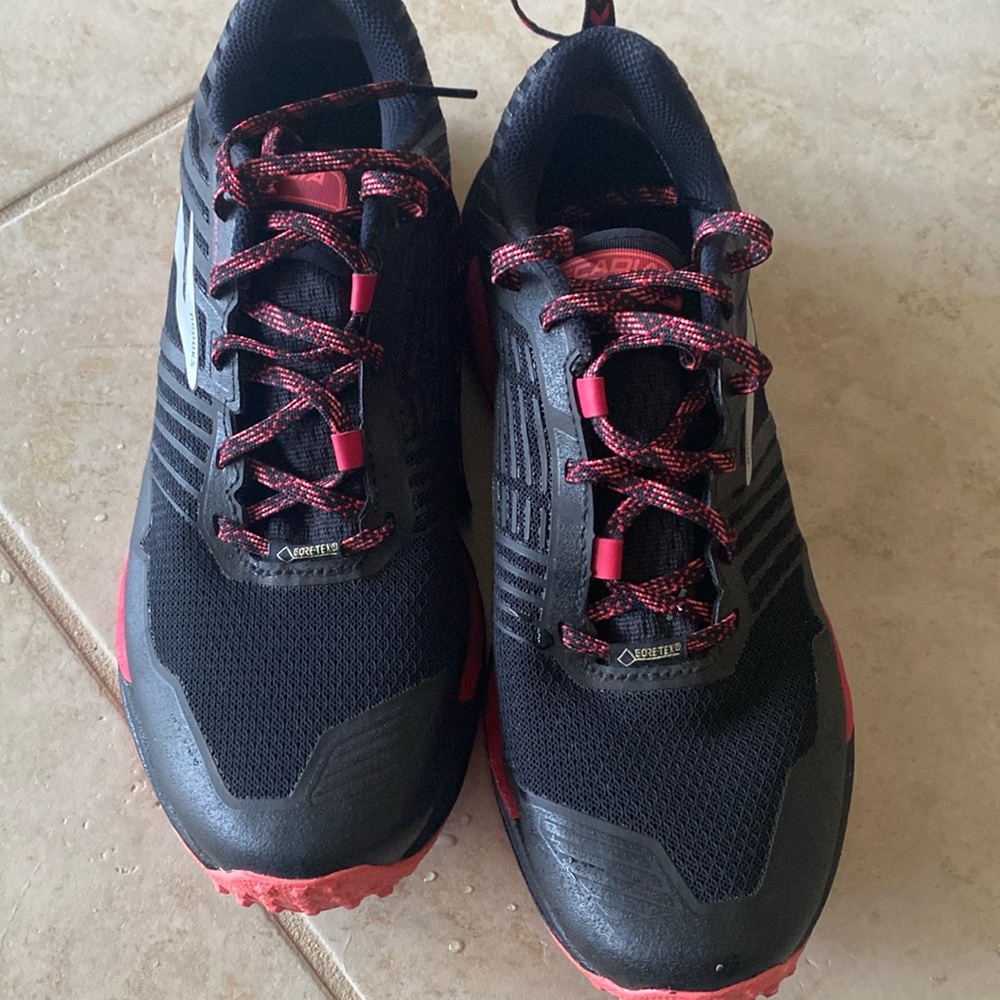 Brooks Cascadia 13